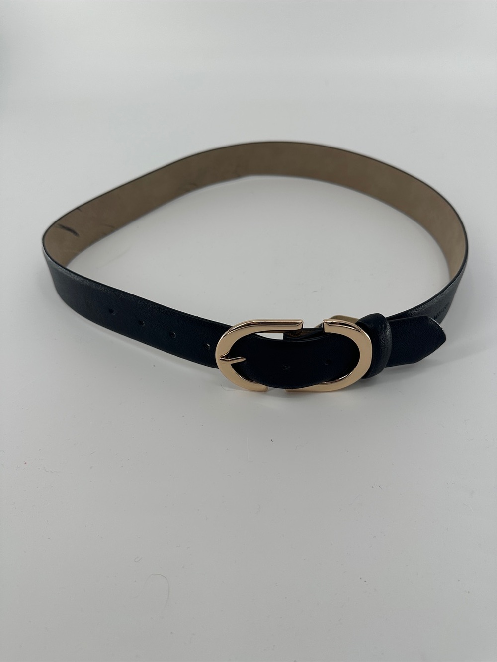 Vince Camuto Black Leather Belt with Gold Oval Link Buckle